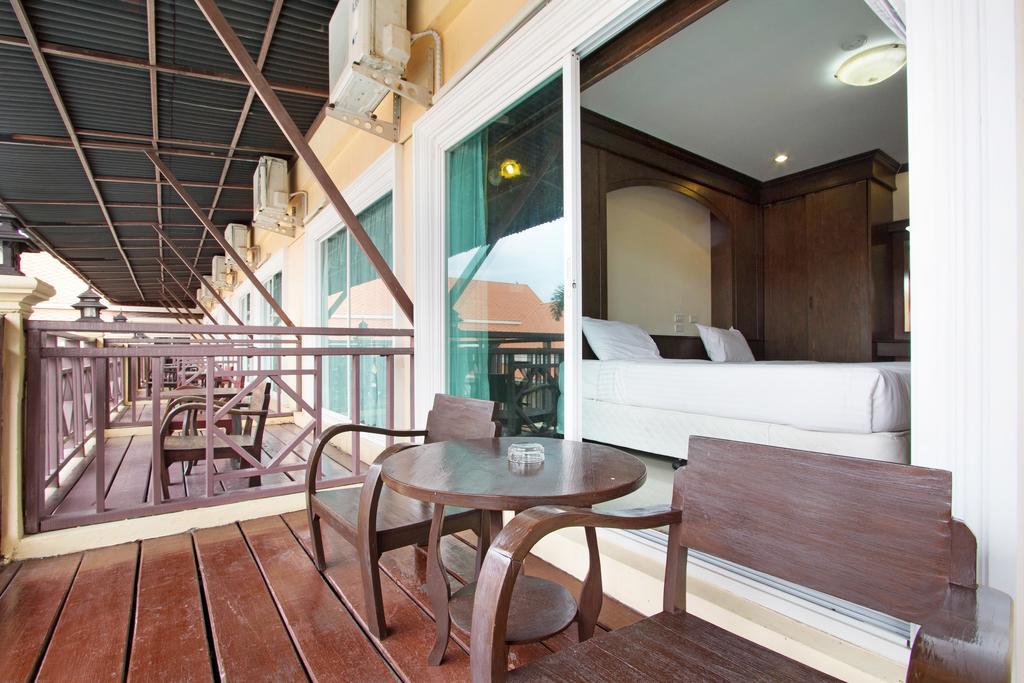 D Varee Xpress Hillside Hua Hin Cha-Am Exteriör bild